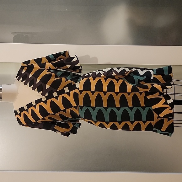 *HOST PICK* AX PARIS RETRO PRINT WRAP MINI DRESS SIZE 6 - Picture 5 of 8